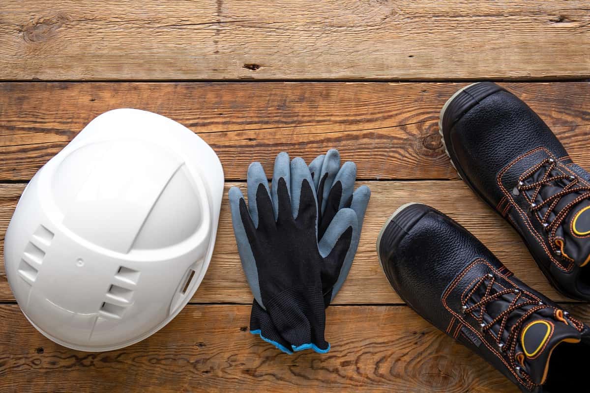 De Juiste Werkkleding voor de Winter: Comfort en Functionaliteit